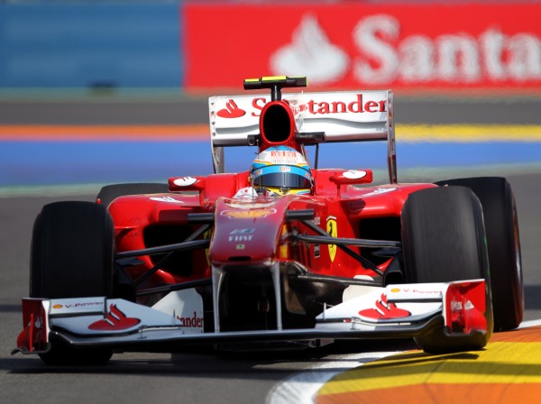 1277476030F1_Valencia_RD09_2010_FRI_RACE-PRESS_043