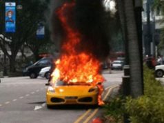 Ферари F430 изгоря в Сингапур