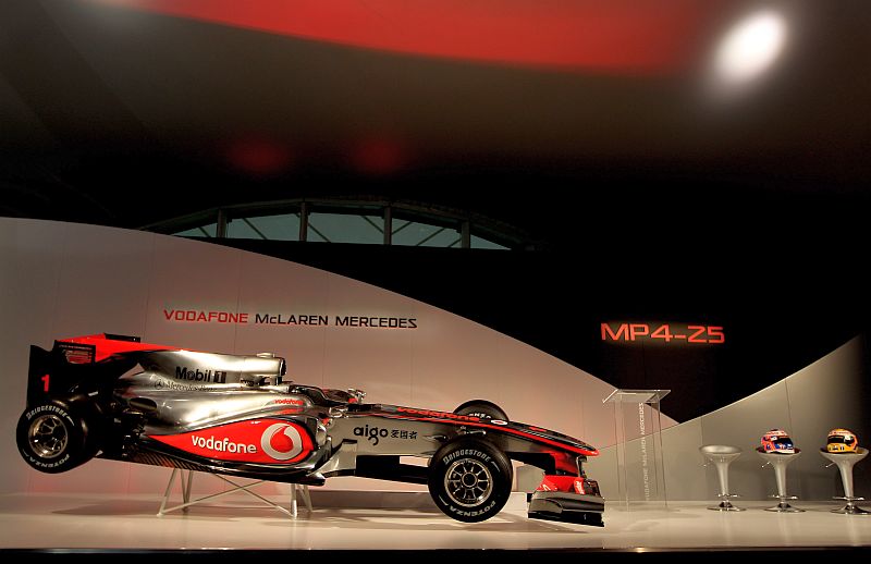 1264776004McL MP4-25