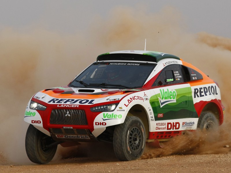 1220875447racing_lancer2_h04