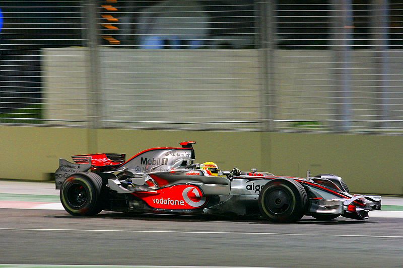 122244383601