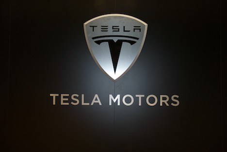 1274554441tesla-motors-logo-234234