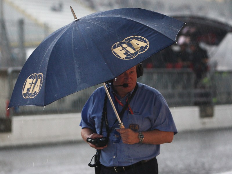 1254389832rain