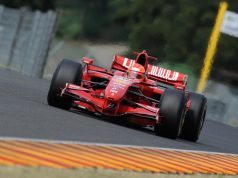 Шумахер отново планира да тества F2007