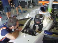 Кралев се качи в GP2 болид