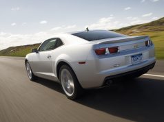 Camaro е номер едно на пазара на спортни автомобили в САЩ