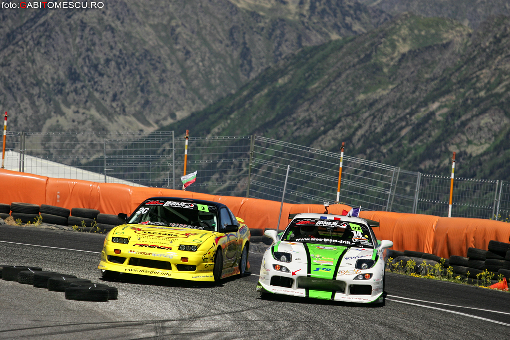 1280849195drift