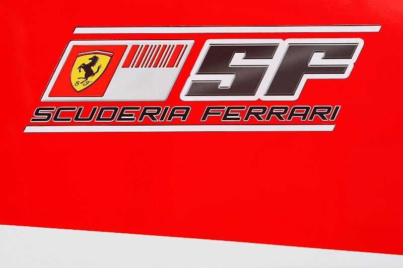 1257103318ferrari