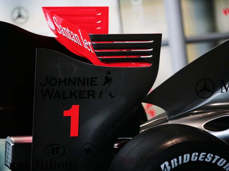1277748933bridgestone mclaren