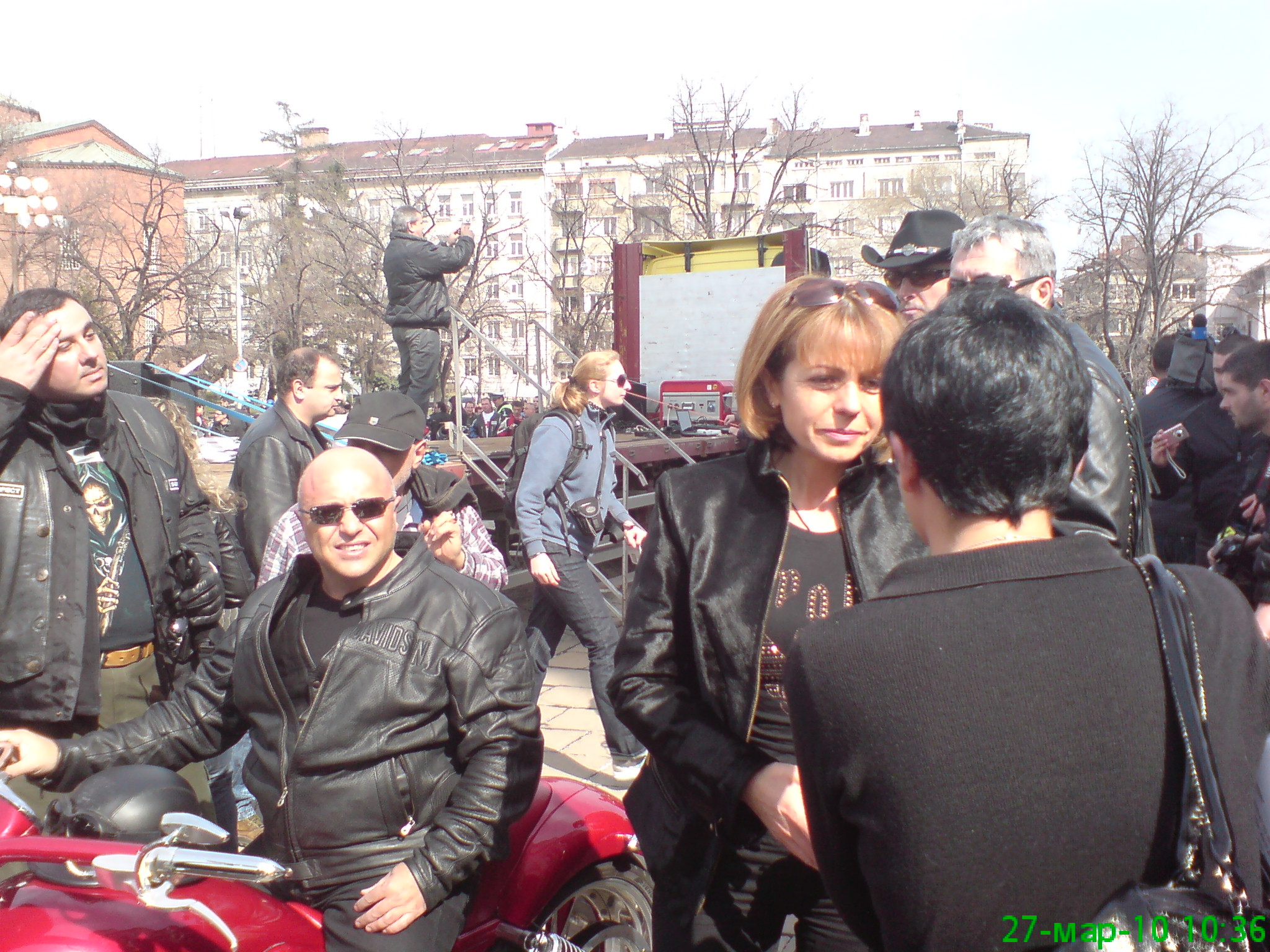 1269692055DSC00123