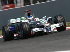 Хонда насочват усилията си върху 2009 година