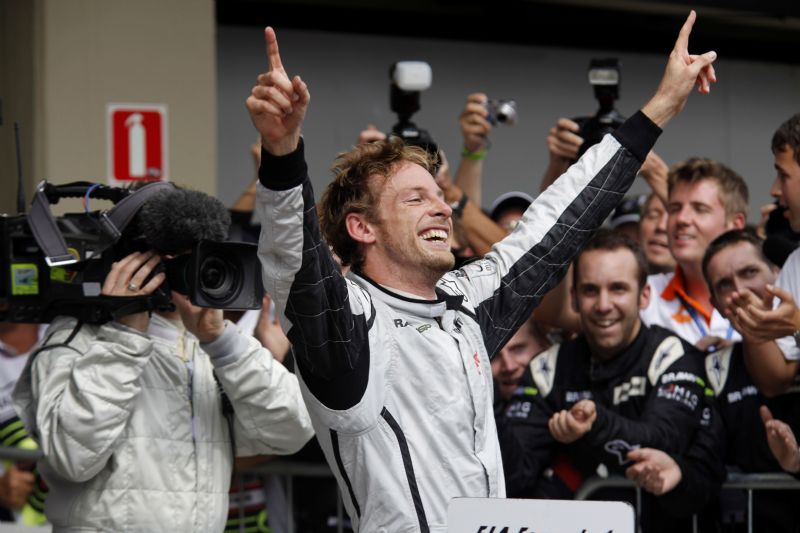 1261661578jenson button happy brazil 2009