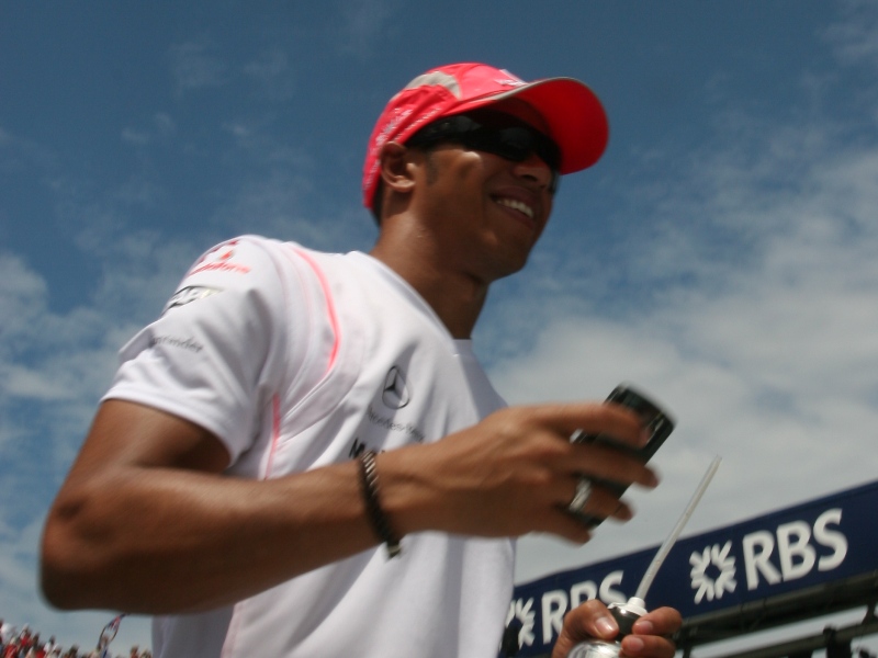 1213268550lewis hamilton canada parade