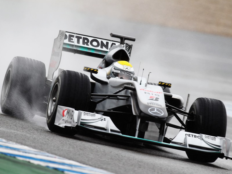 1265885422wet test nico rosberg jerez
