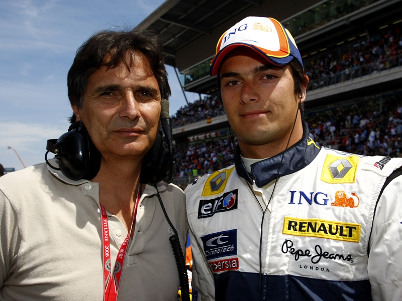 1253184639nelson piquet snr i nelson piquet jr ot renault 2008
