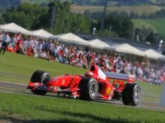 Шумахер кара F2004 на годишнината на Ферари