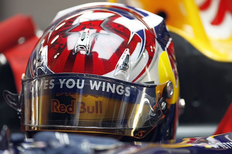 1254073466vettel helmet