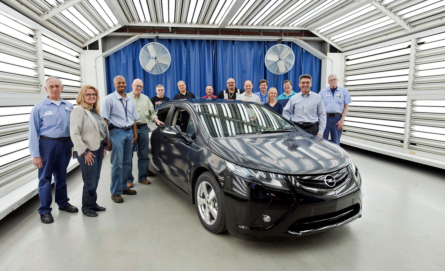 1272363007Ampera pre-production_A265177