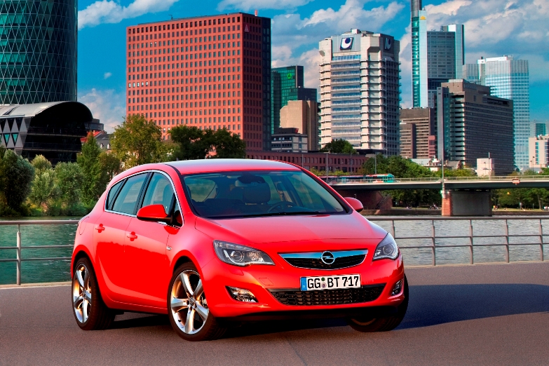 1251125973Opel Astra_262466