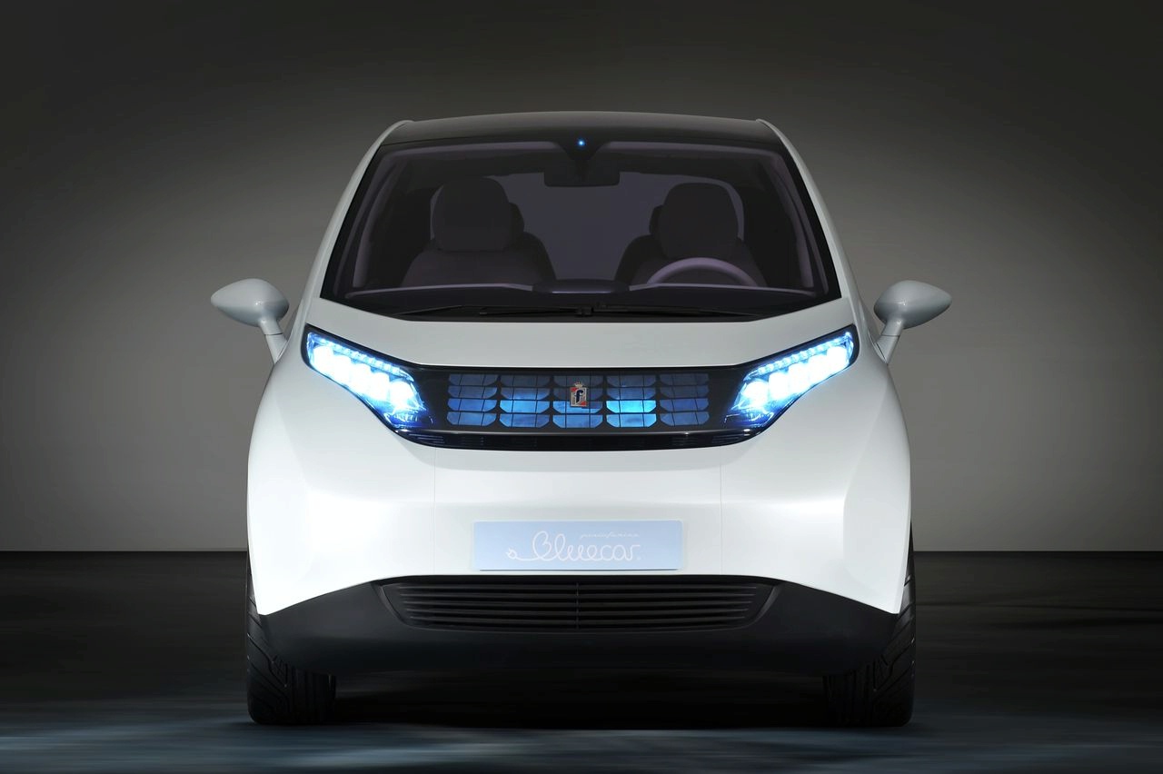 1255460978pininfarina-blue-car-ev-production-version