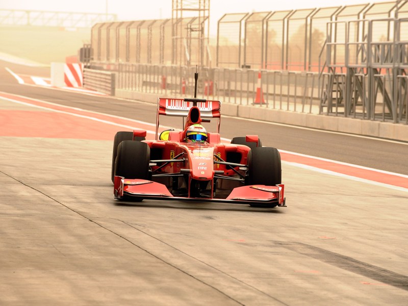 1260955849felipe massa bahrain sand storm 2