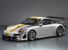 Порше показаха и новата версия на състезателното 911 GT3 RSR