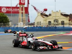 Пилотите на Макларън недоволни от поведението на MP4-26