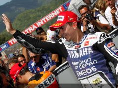 MotoGP: Лоренсо печели в Муджело, увеличава аванса си