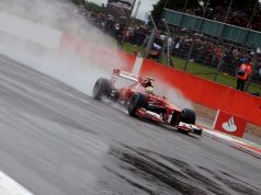 Организаторите от Силвърстоун: F1 трябва да направи нещо за петъчните сесии