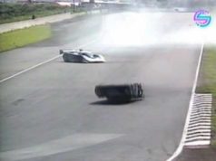 Nissan R92CP се преобръща