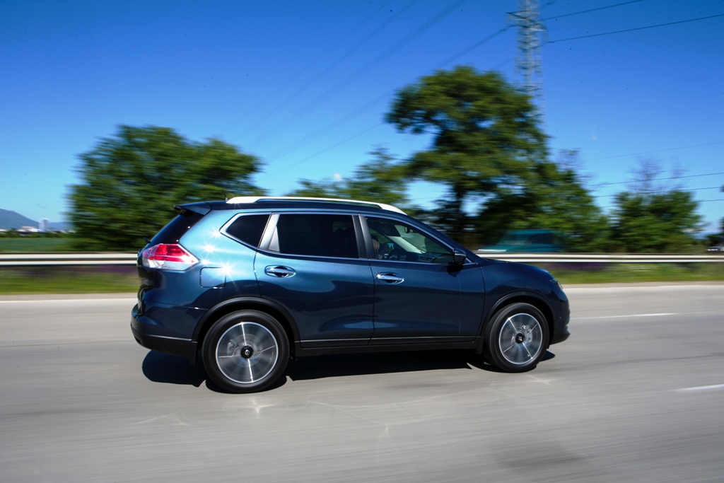 Nissan_XTRAIL_0286