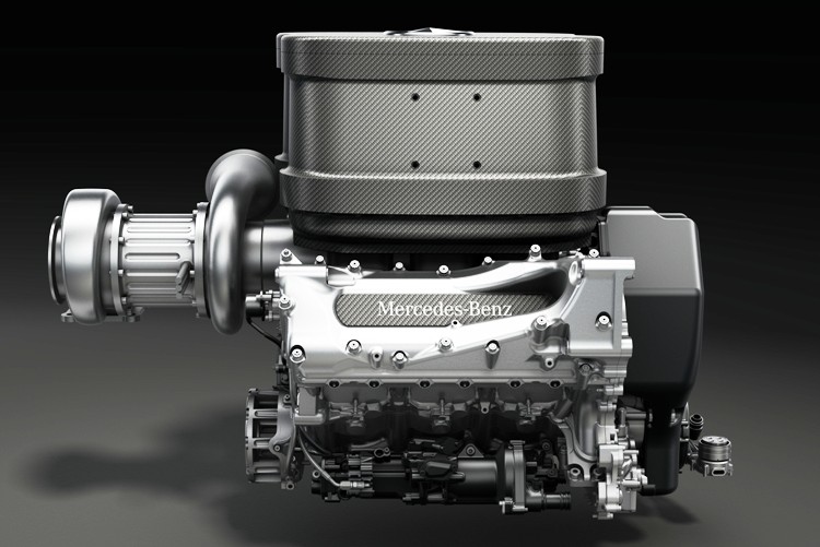 Mercedes_Engine_1