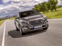 Hyundai с 5 коли на Tourist Auto Show