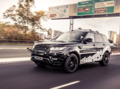 Range Rover Sport прави автономна обиколка из Ковънтри