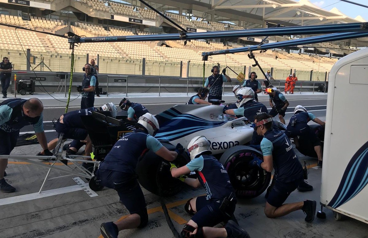 2018_test_11november_27_williams_pitstop