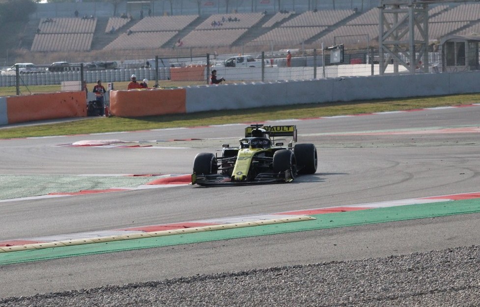 2019_test 02february 21 hulkenberg