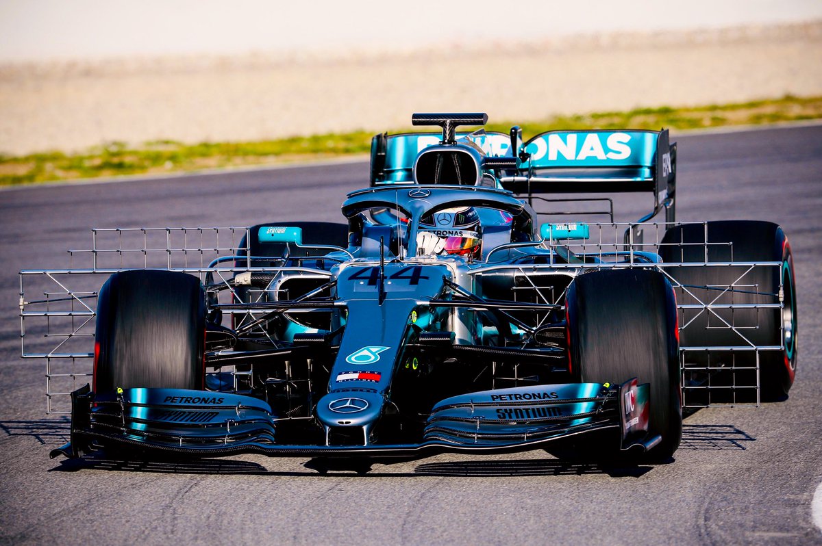 2019_test 02february 26 hamilton Люис Хамилтън