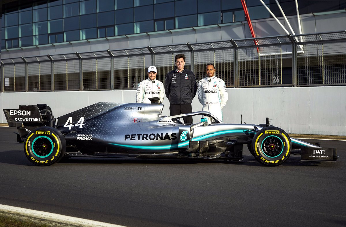 2019_mercedes launch hamilton Мерцедес