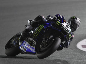 MotoGP: Винялес стартира първи в Катар, Роси 14-и Маверик Винялес,