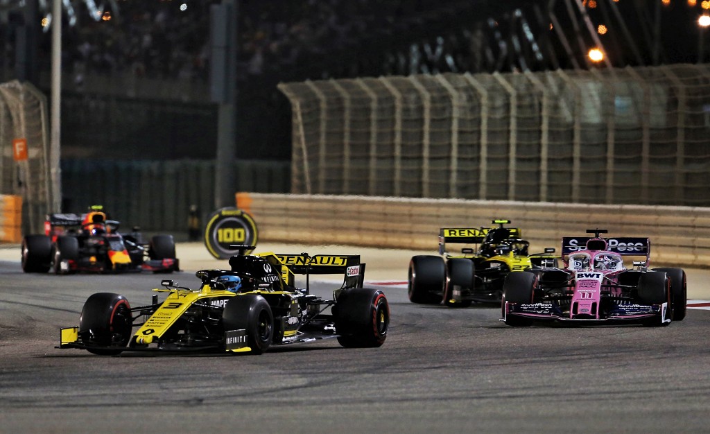 Motor Racing - Formula One World Championship - Bahrain Grand Prix - Race Day - Sakhir, Bahrain Даниел Рикиардо