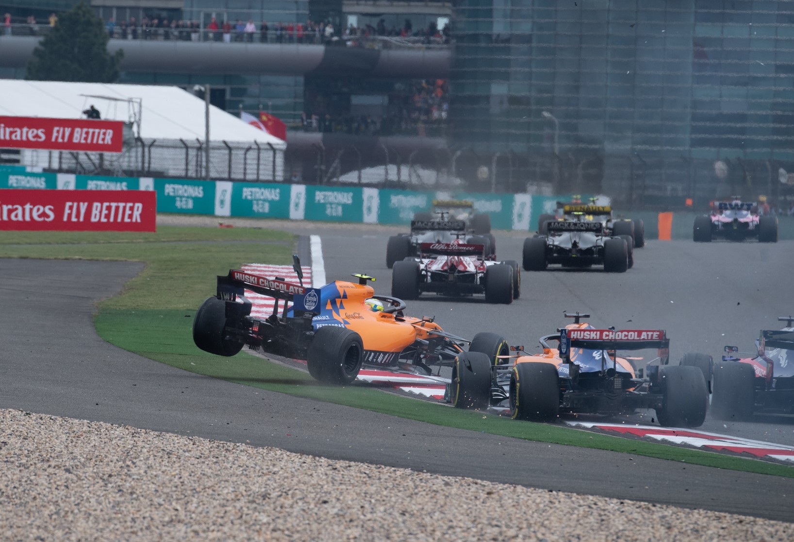 2019_china mclarens crash 2019 Китай инцидент Макларън Квят