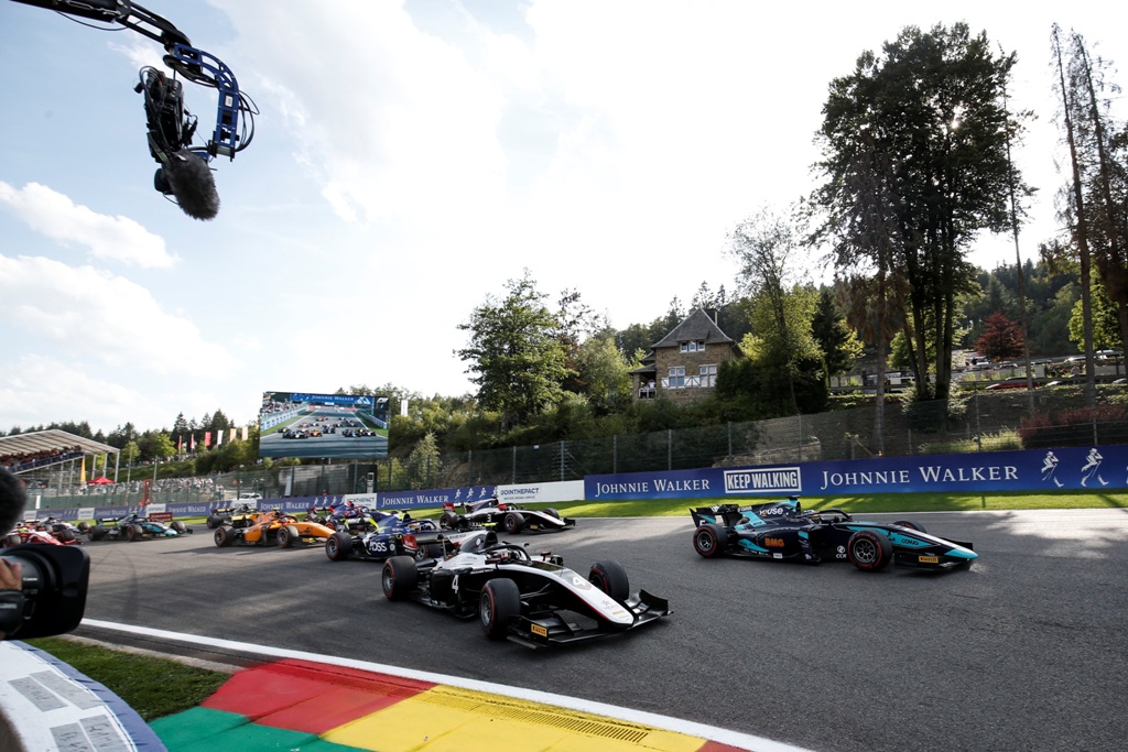 FIA Formula 2 Формула 2