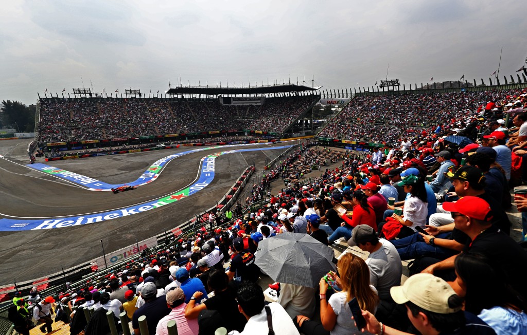 mexico 2019 stadium Гран при на Мексико