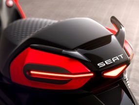 SEAT с концепция за електрически скутер SEAT eScooter