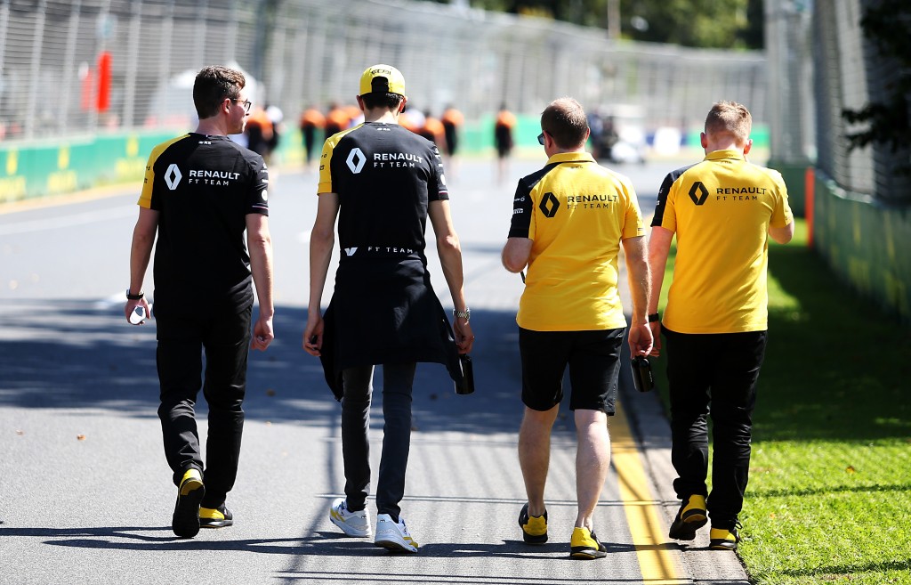 Motor Racing - Formula One World Championship - Australian Grand Prix - Preparation Day - Wednesday - Melbourne, Australia Рено, Гран при на Австралия
