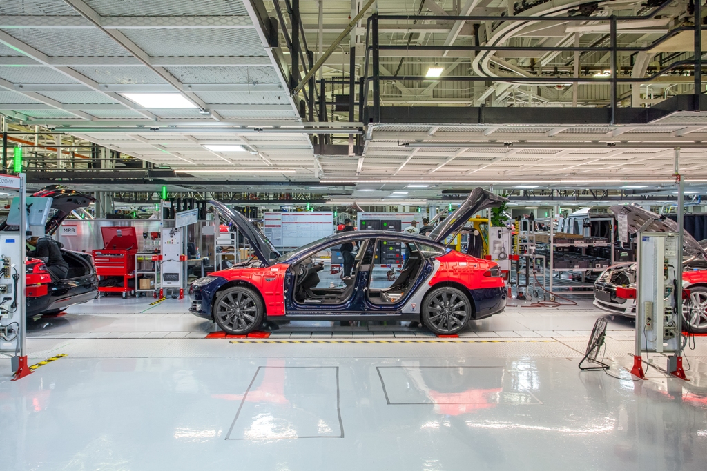 938 Tesla, завод, фабрика, съоръжение, производство