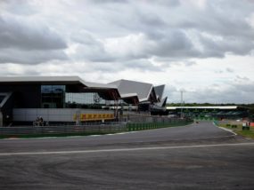 Свалиха бюджетния таван в F1 на $150 млн. Гран при на Великобритания, Силвърстоун, писта