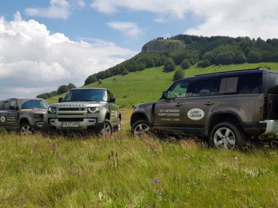 Land Rover Defender