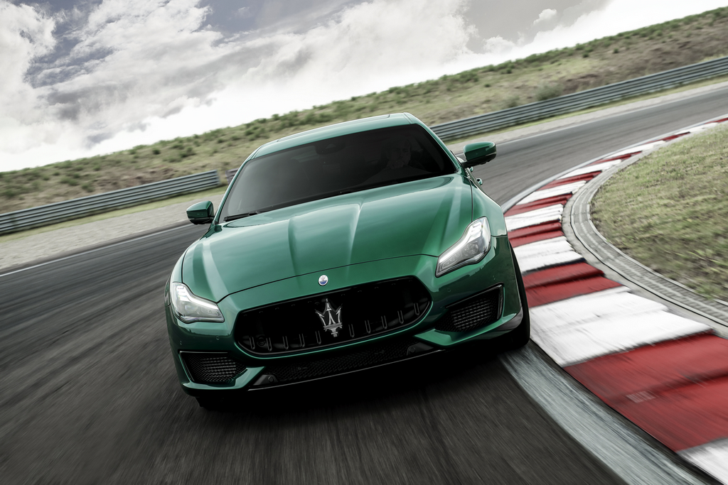 Maserati Quattroporte Trofeo