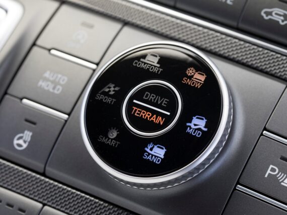 Hyundai Santa Fe Terrain Mode Selector